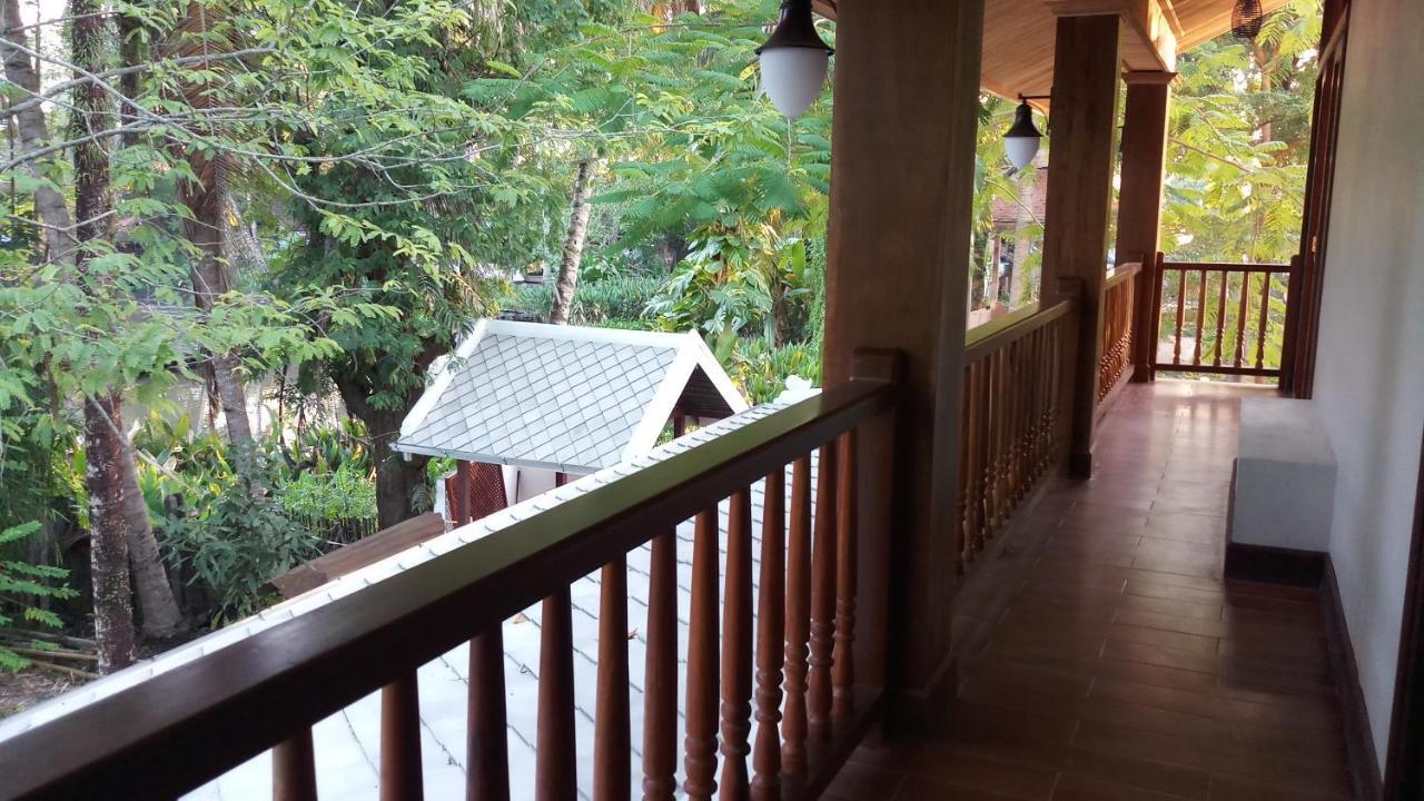 Villa Bouathong Hotels Luang Prabang Exterior photo