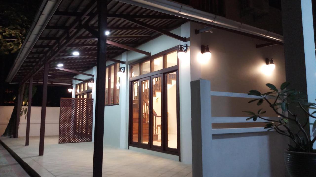 Villa Bouathong Hotels Luang Prabang Exterior photo