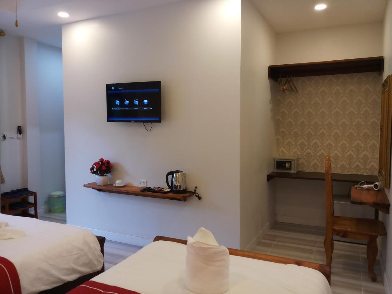 Villa Bouathong Hotels Luang Prabang Exterior photo